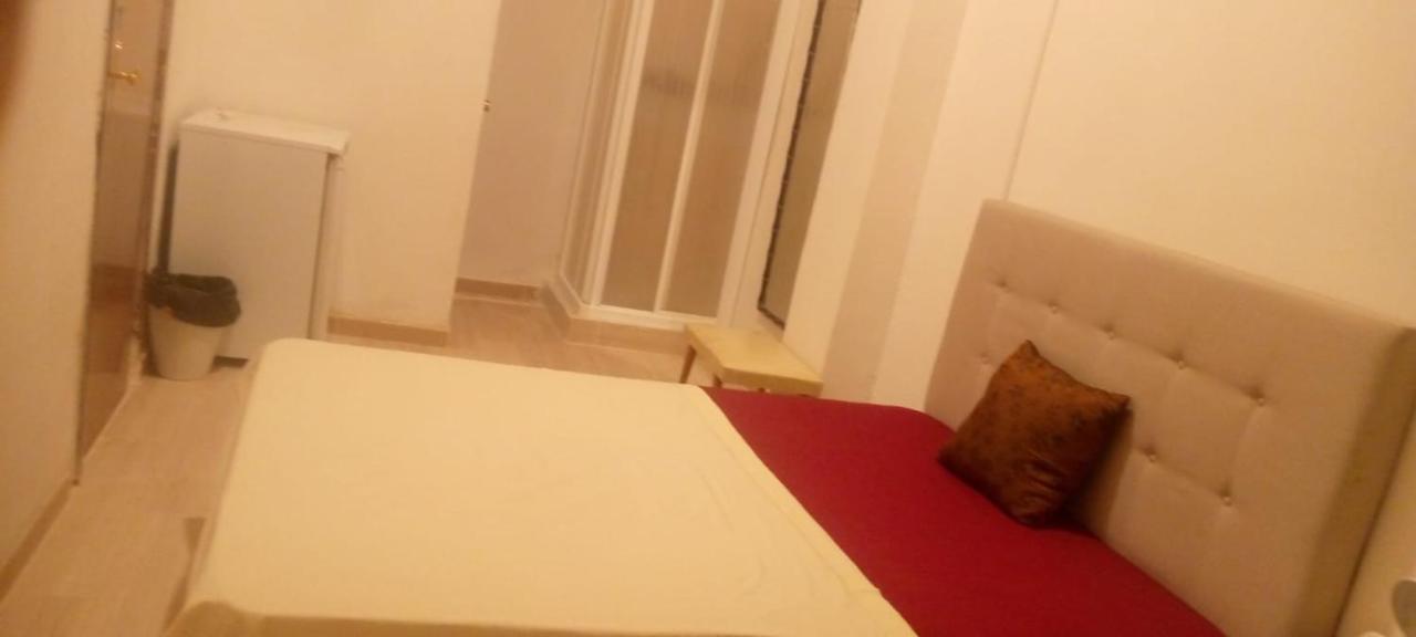 Aurora Room With Private Bathroom 阿利坎特 外观 照片